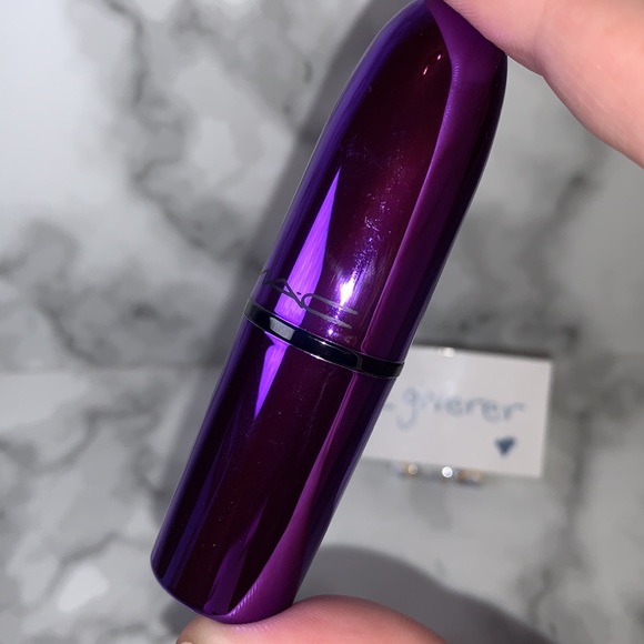 ALL FIRED UP NWOB Retro Matte Lipstick MAC - Picture 7 of 15